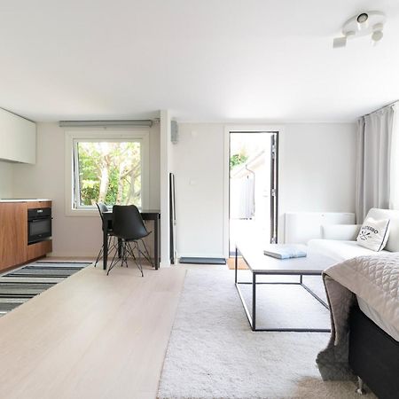 Falsterbo Guesthouse - Modern Comfort With Private Patio Skanör med Falsterbo المظهر الخارجي الصورة