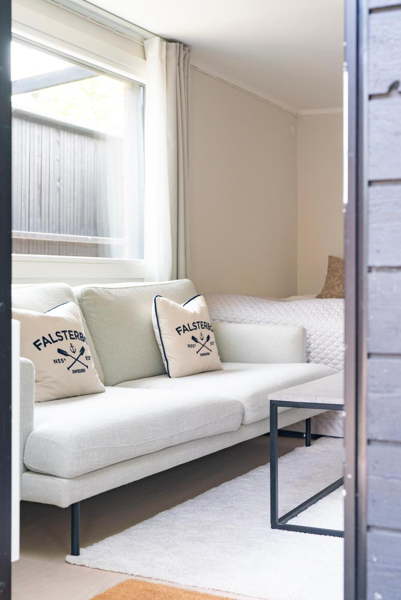 Falsterbo Guesthouse - Modern Comfort With Private Patio Skanör med Falsterbo المظهر الخارجي الصورة