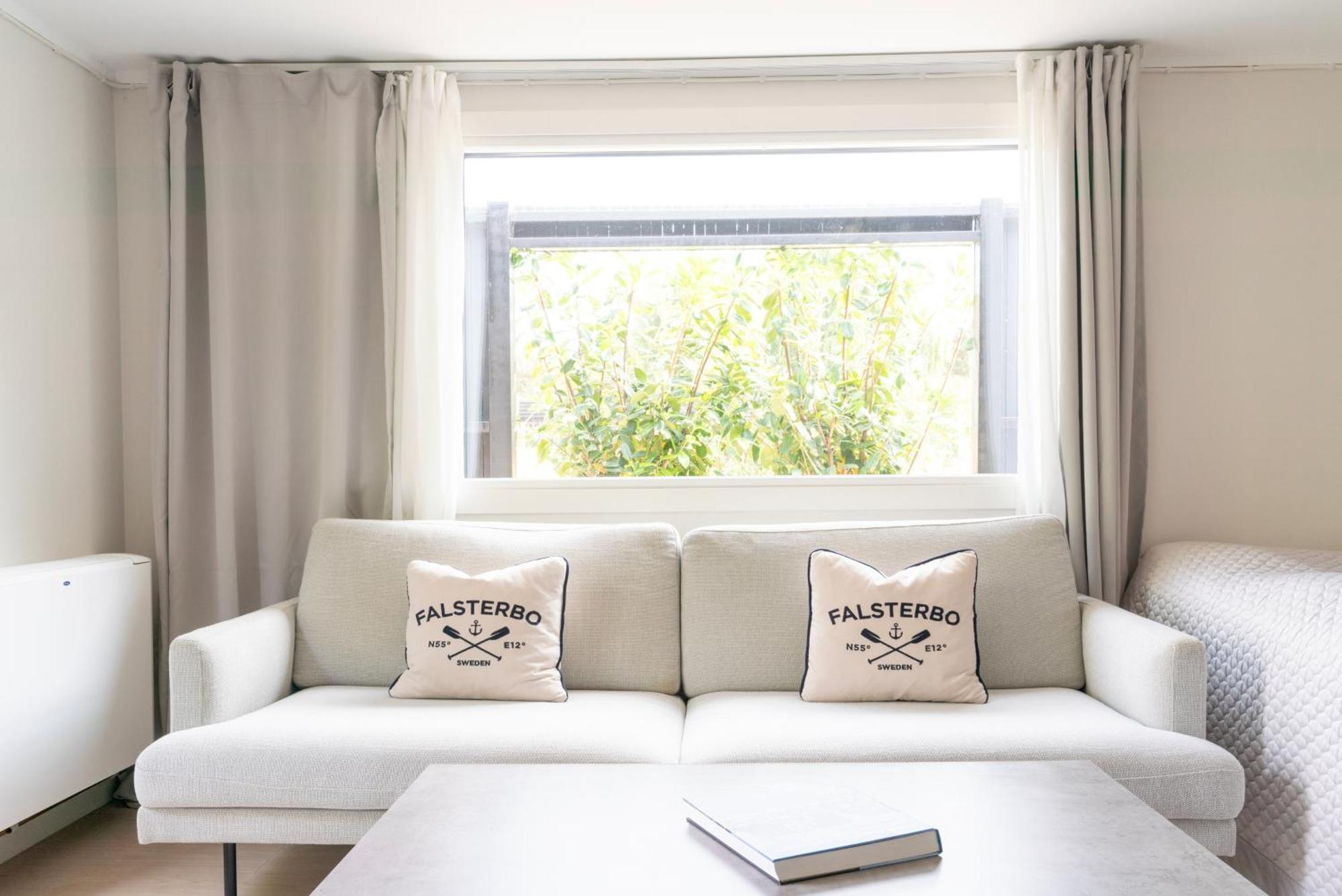 Falsterbo Guesthouse - Modern Comfort With Private Patio Skanör med Falsterbo المظهر الخارجي الصورة